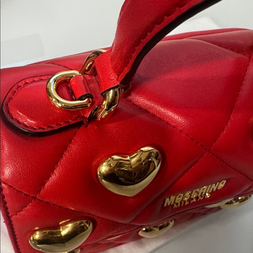 ❤️ Moschino Quilted Red Satchel w Gold Hearts ❤️ with Dust bag - Picture 6 of 11
